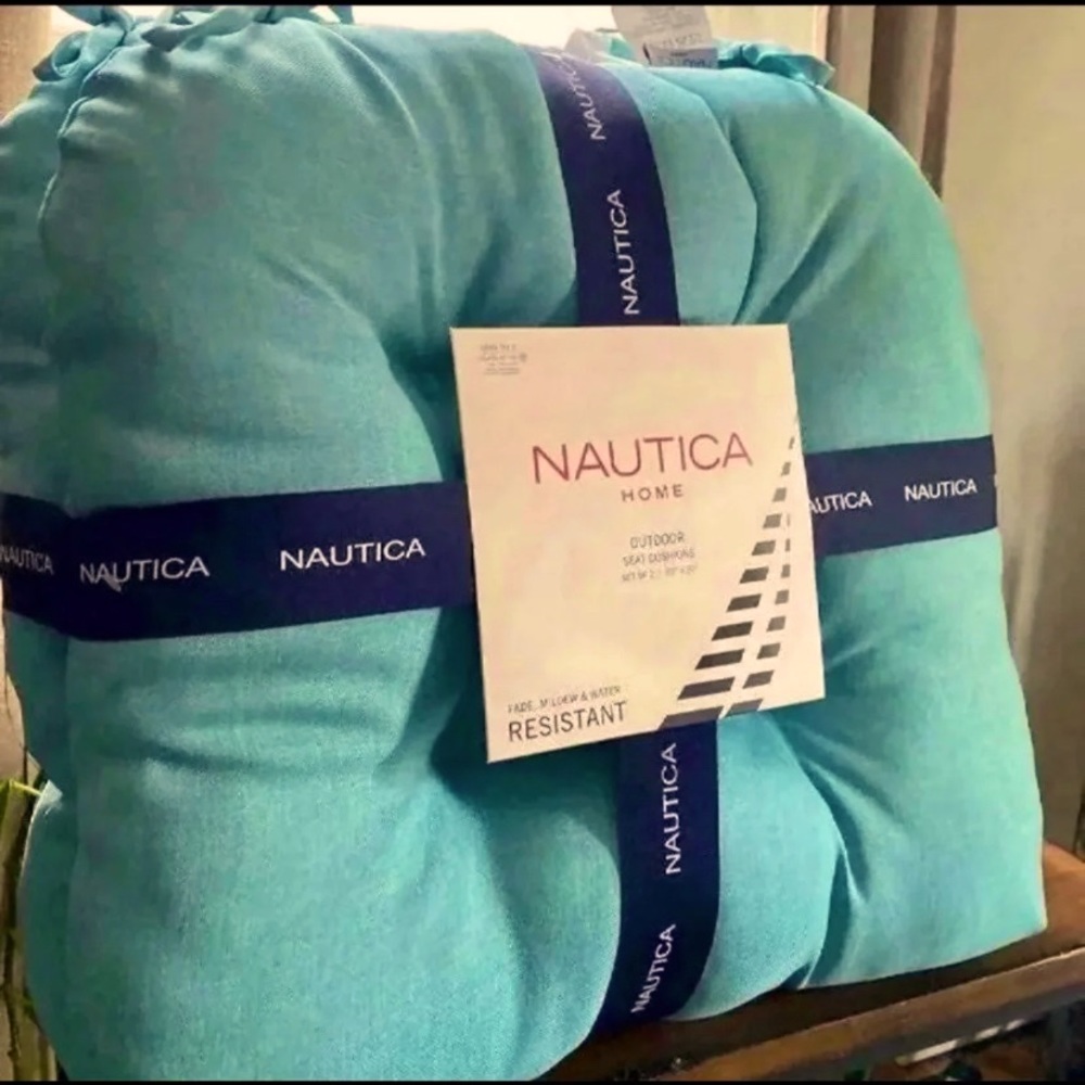 New Teal cushions by Nautica 20x20 (2)